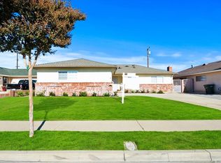 7464 Ridgeway Dr, Buena Park, CA 90620