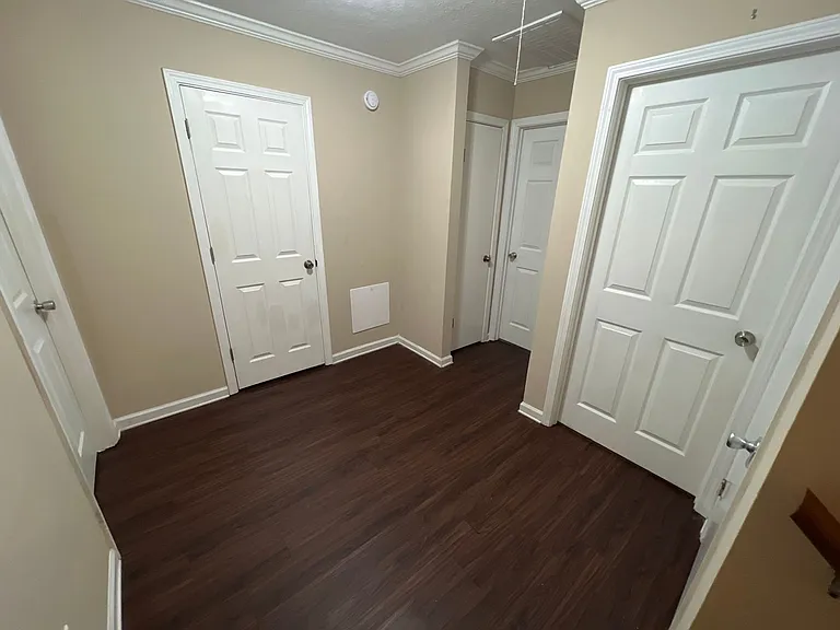 540 Oak Meadow Ln — Photo 15