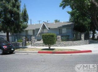 8336 Hillview Ave, Canoga Park, CA 91304