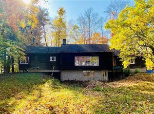 3716 Reimer Rd, Barberton, OH 44203