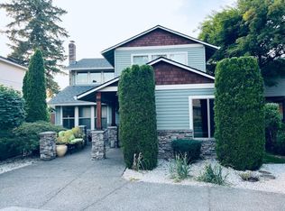 21135 NE Interlachen Ln, Fairview, OR 97024