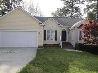 5301 Harrington Grove Dr, Raleigh, NC 27613