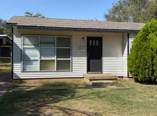 2014 W 20th St, Plainview, TX 79072