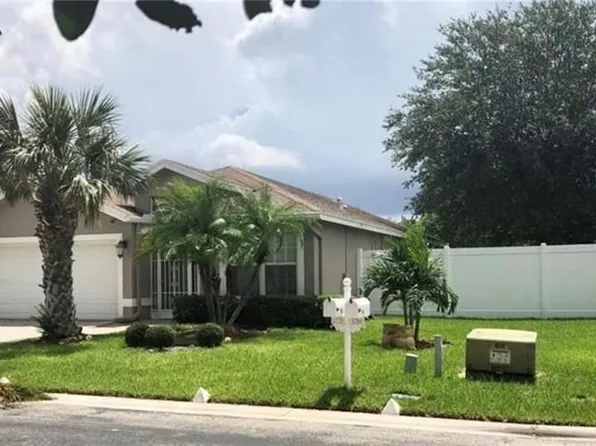 1770 Sawgrass Cir, Greenacres, FL 33413