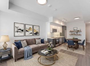 664 Spadina Ave #904, Toronto, ON M5S 2H8
