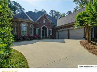 105 Greystone Glen Dr, Birmingham, AL 35242
