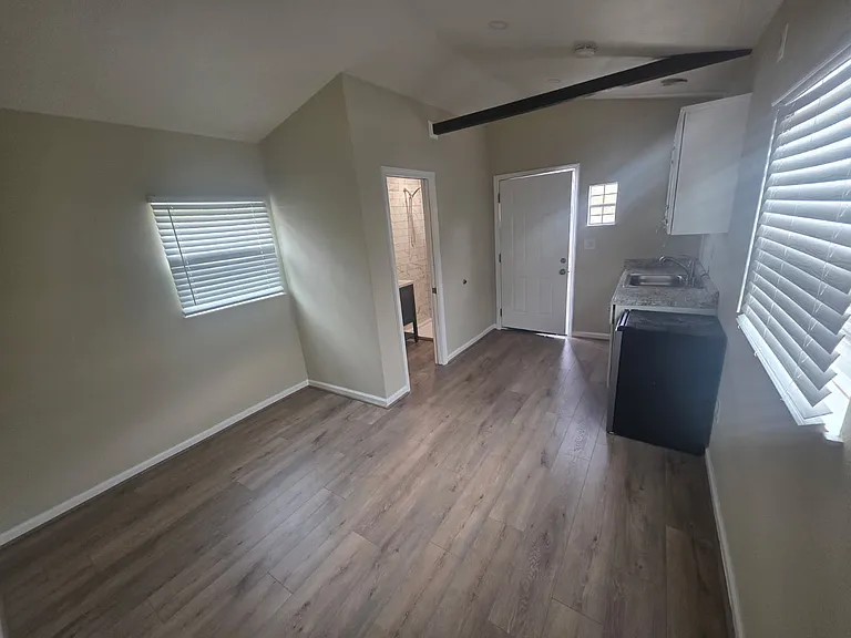 3025 Burnette St — Photo 12