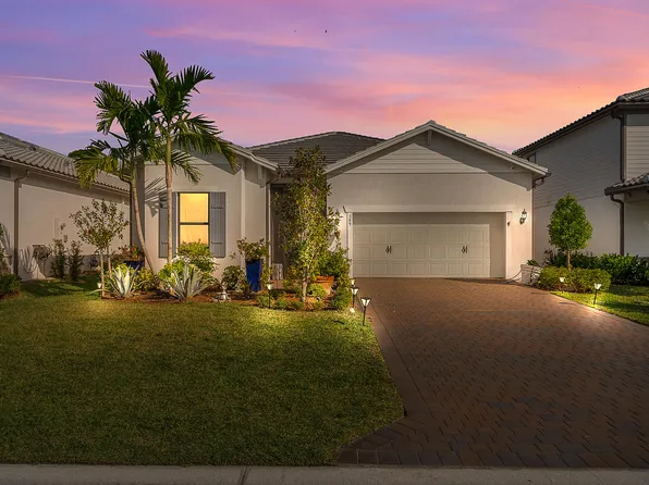 389 SE Filoli Drive, Port St Lucie, FL 34984