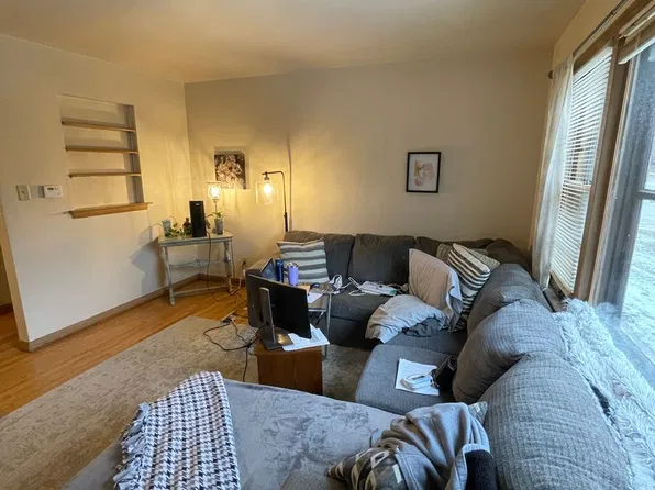 6225 Milwaukee Ave., 6225 Milwaukee Ave #1, Milwaukee, WI 53213