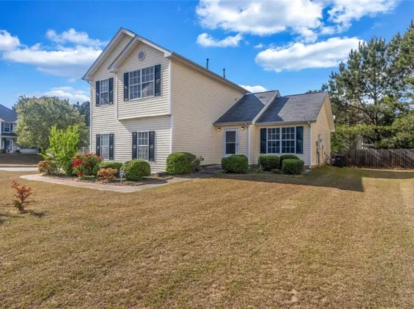 1289 Labrador Ln, Riverdale, GA 30296