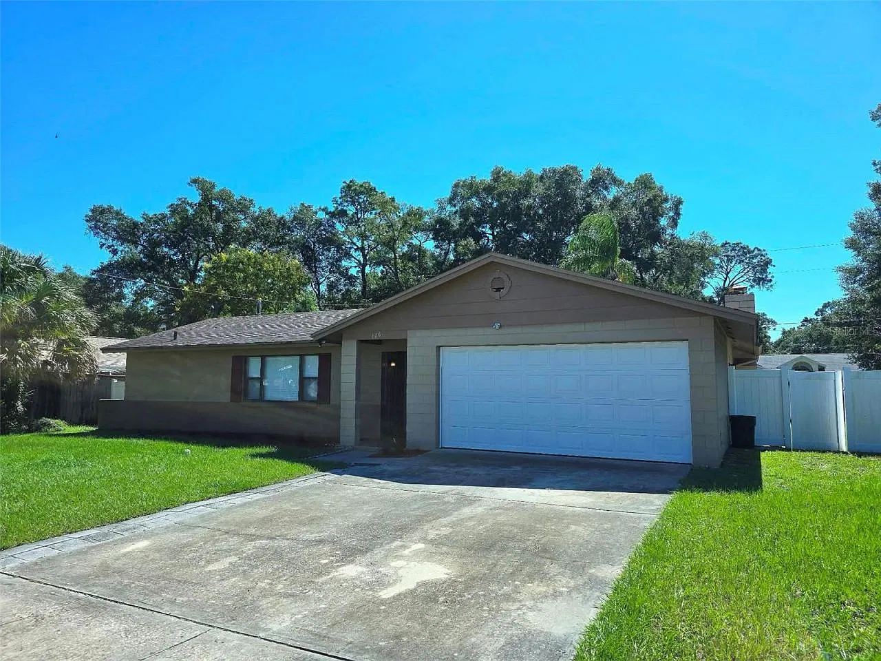 3 bed, 2.0 bath, 1626 sqft, $2,625 — Photo 1