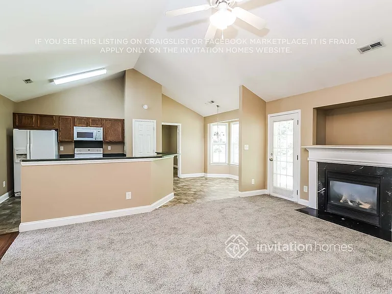 2730 Stagbuck Dr — Photo 4