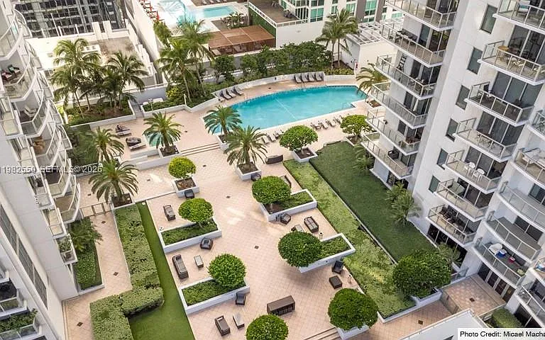 1060 Brickell Ave #3607 — Photo 5