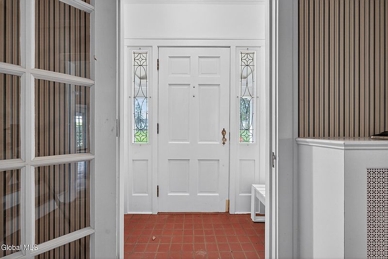 2nd image of 17 N Park Drive