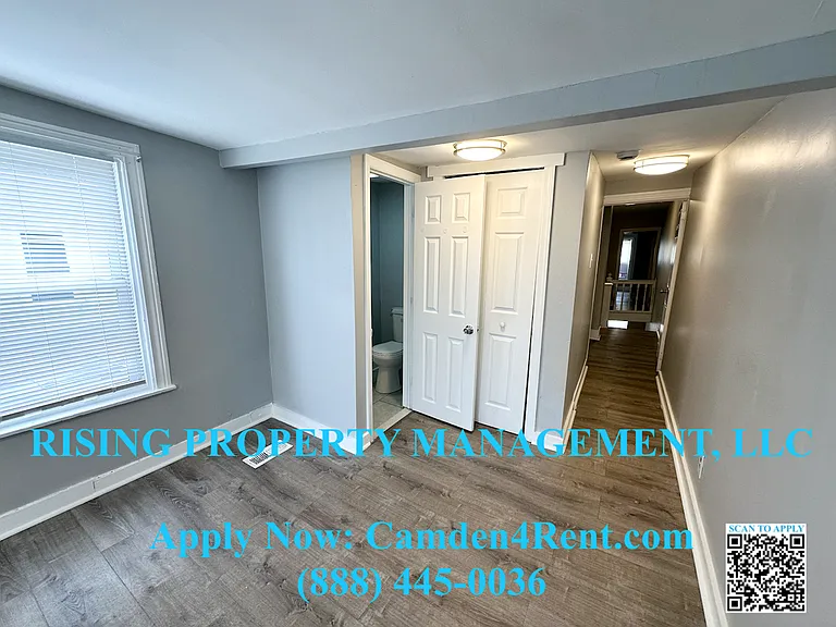 915 S 8th St — Photo 23