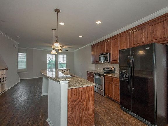 3rd image of 2500 Rockbrook Dr Unit 4