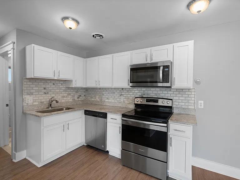 4401 Crooks Rd #4401 — Photo 6