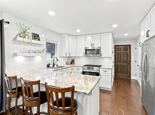 10217 Valley Forge Ln N, Maple Grove, MN 55369