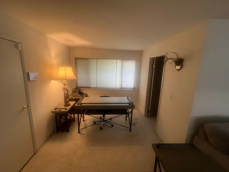 18332 Orange St — Photo 32