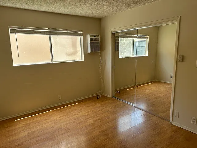 1123 S Sherbourne Dr #102 — Photo 21