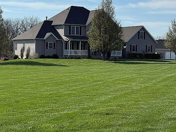 Beautiful front yard