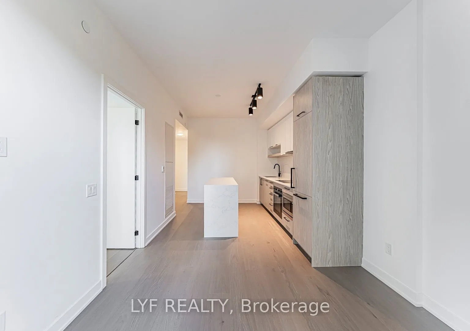 2 bed, $3,000 — Photo 3