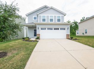 8703 Balsam Bay Rd, Charlotte, NC 28227