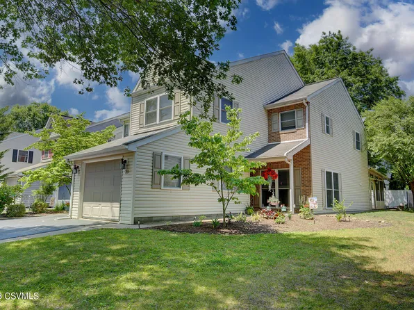 20 Banyan St, Selinsgrove, PA 17870