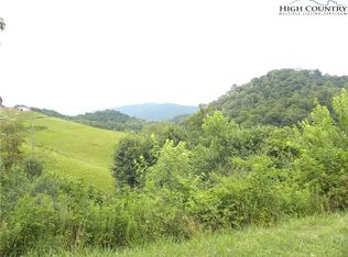 Pear Tree Rd, Sugar Grove, NC 28679