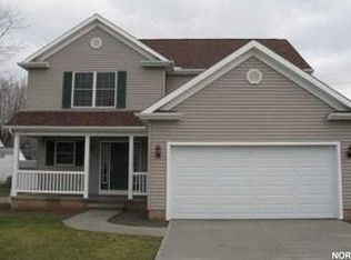 1273 Genesee Ave, Mayfield Heights, OH 44124