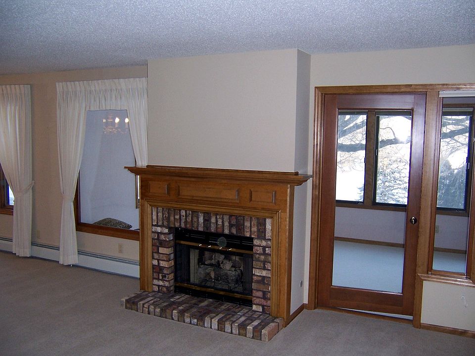 2nd image of 6100 Auto Club Rd APT 213