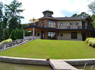 106 Moncrief Rd, Alexander City, AL 35010