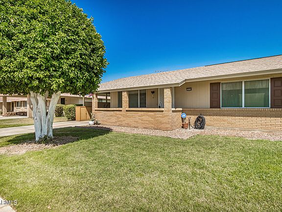 3rd image of 10504 W SARATOGA Circle