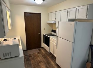 1910 Canterbury Dr #D, Washington, IL 61571