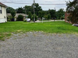 1107 Eastern Ave, Capitol Heights, MD 20743