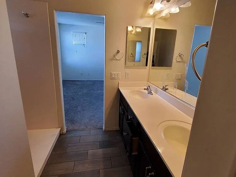 5630 N 188th Ln — Photo 21