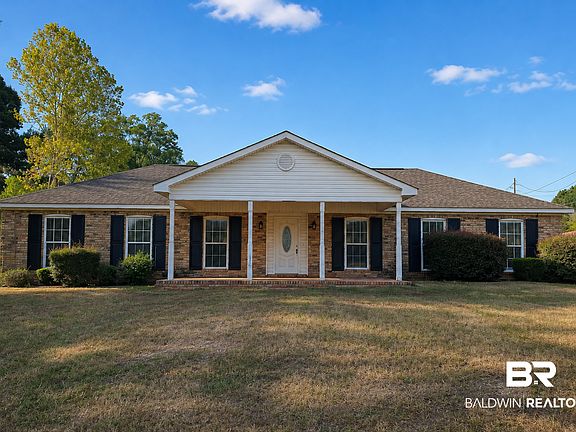 2nd image of 76 Hillcrest Dr