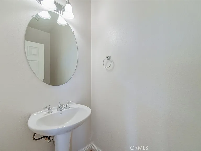 6937 Resina St — Photo 22