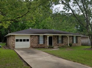 2608 Mae Ln, Silsbee, TX 77656