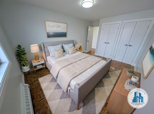 14 Davey Blvd #305, Bradford West Gwillimbury, ON L3Z 1M3