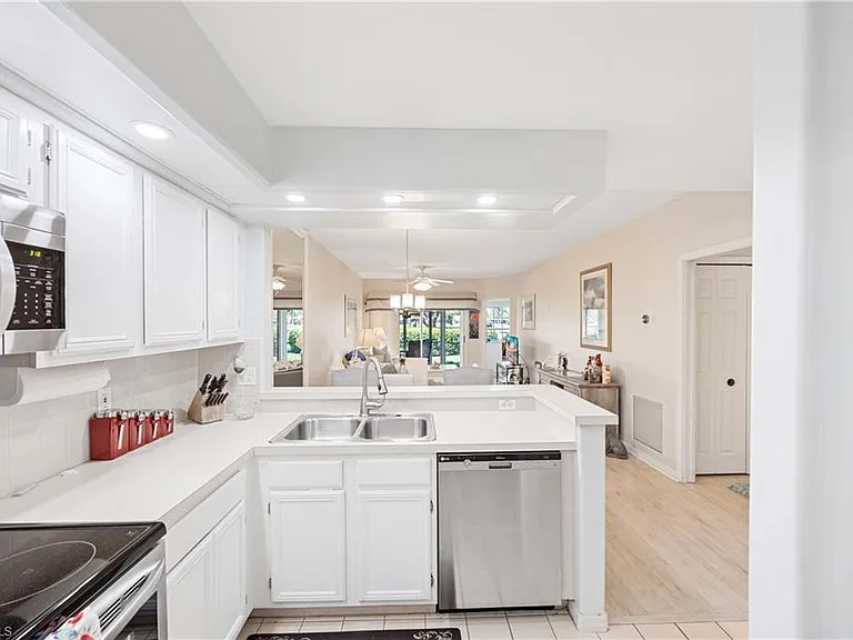 13046 Amberley Ct #602RA — Photo 4