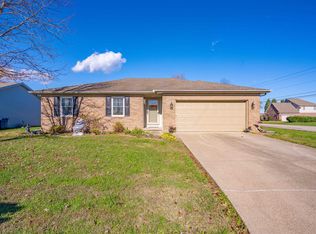 6000 Summit Pointe Way, Newburgh, IN 47630