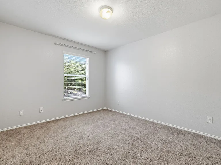 11102 Dewberry Fld — Photo 22