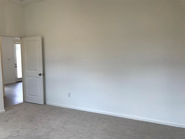 28813 Bobcat Run Dr — Photo 18