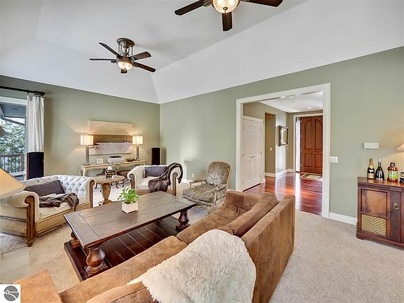 4th image of 10257 E Twin Oaks Dr