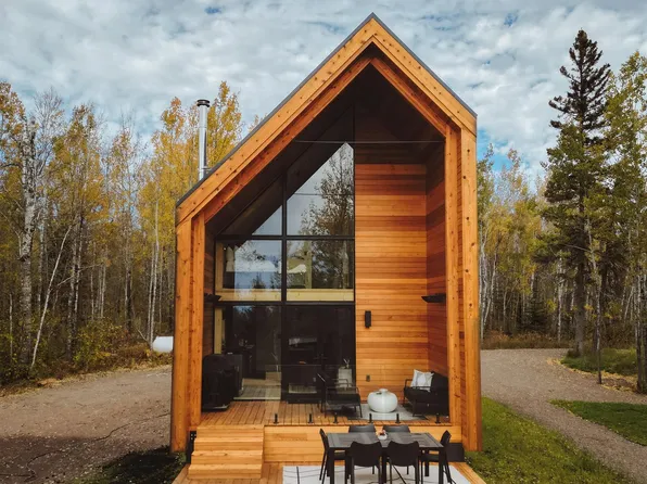 63 Rollins Ridge, Tofte, MN 55615