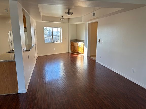 3rd image of 3401 Manning Ave APT 101