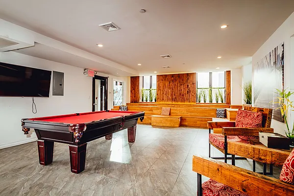 Rented by Nooklyn NYC LLC | media 8