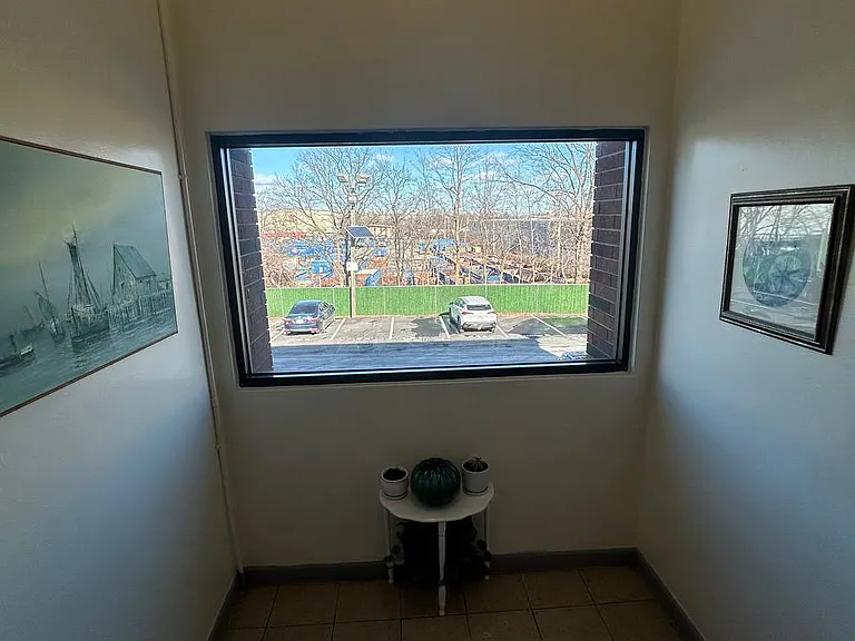 18 Hampton Rd #B10 — Photo 4