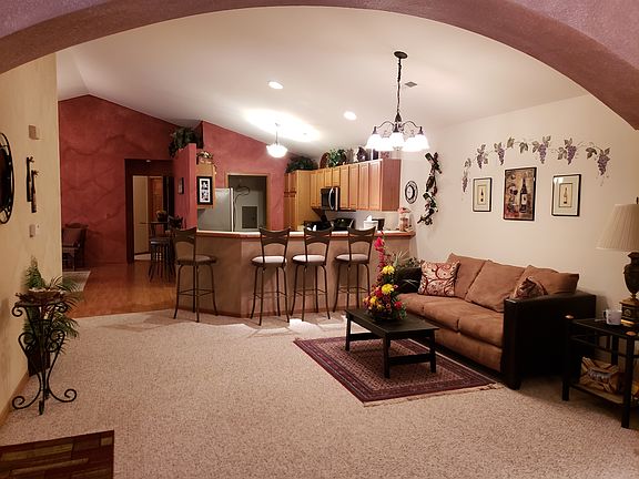 Living or Dining Room